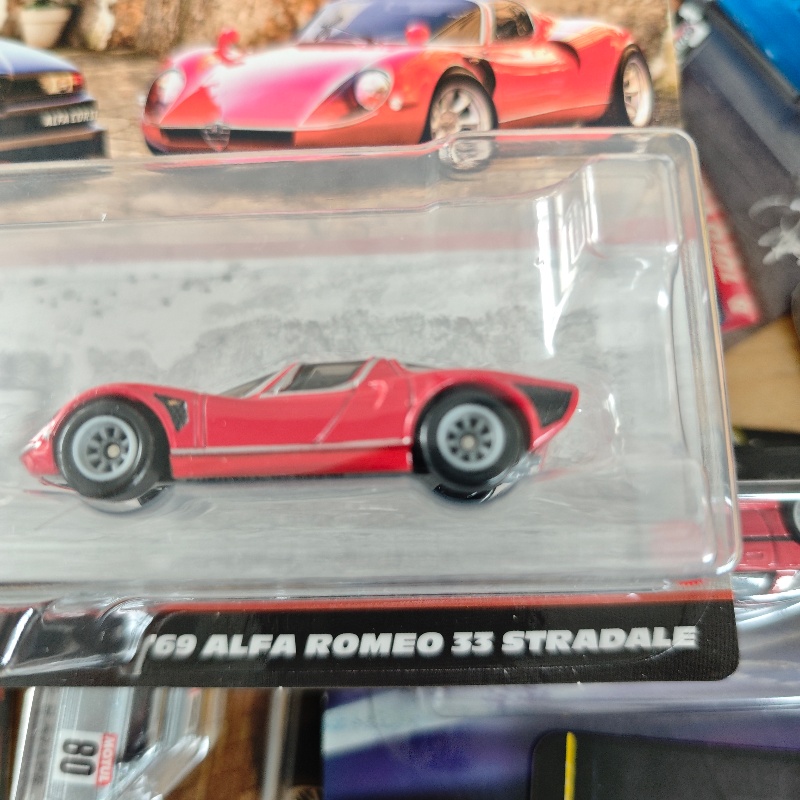 Hot Wheels Premium 2025 Araba  - Model Kit Alfa Romeo incelemesi ve fiyatı