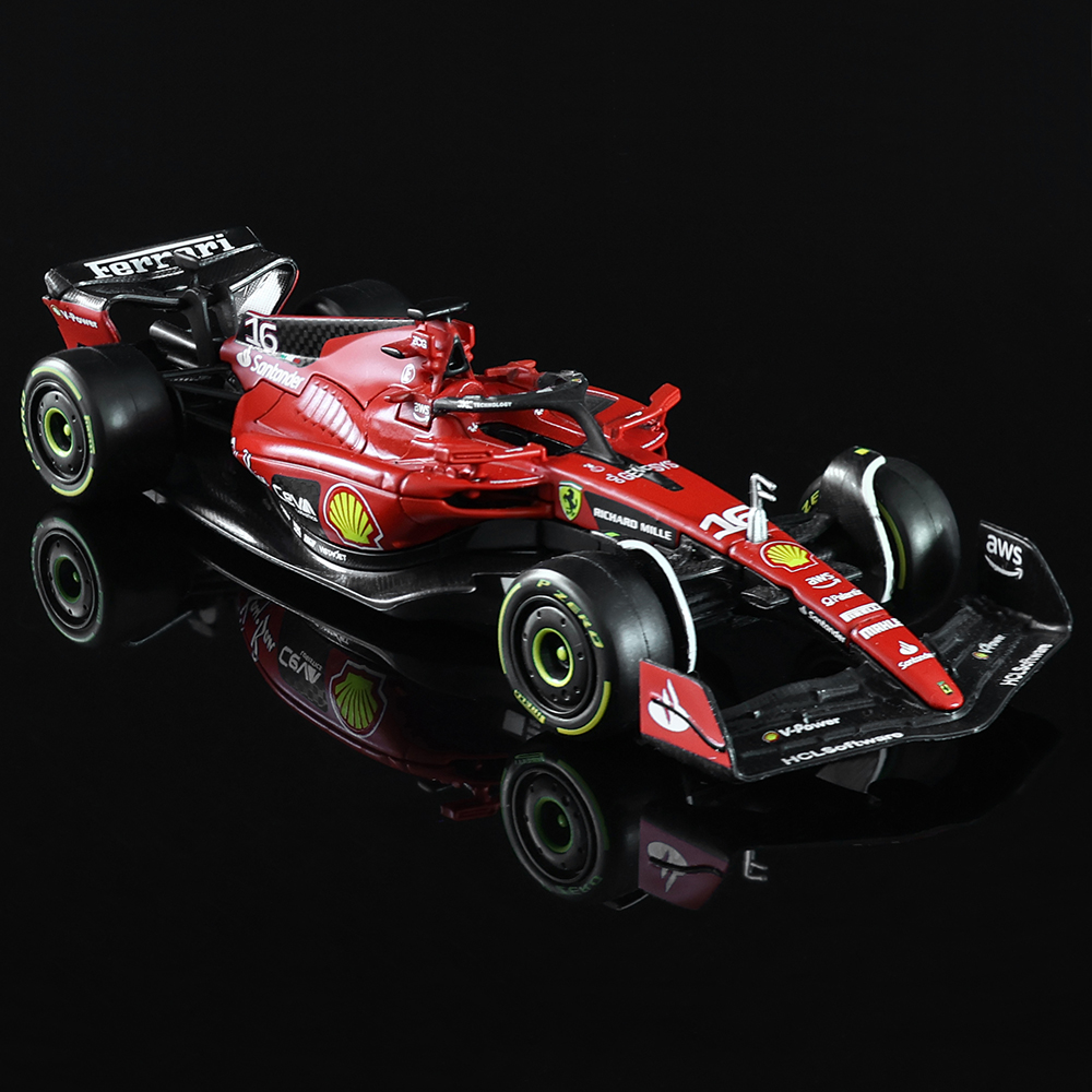 Bburago 1:43 YENI 2023 F1 Scud - Model Kit Alfa Romeo incelemesi ve fiyatı