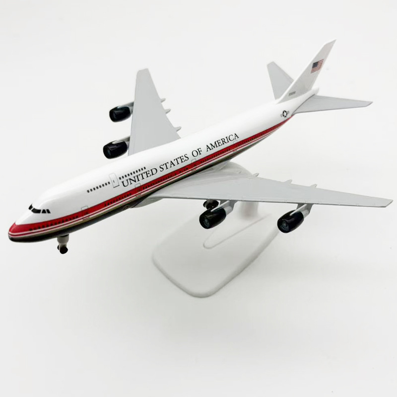 Yeni 20cm Minyatür Uçak Air Fo - Model Kit Plane incelemesi ve fiyatı