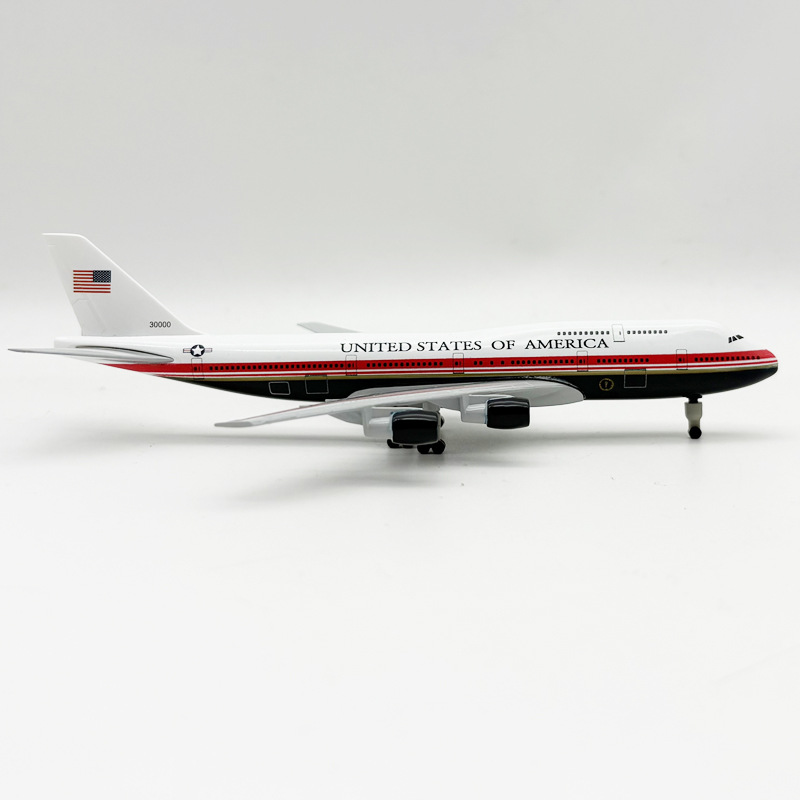 Yeni 20cm Minyatür Uçak Air Fo - Model Kit Plane incelemesi ve fiyatı